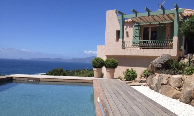 Portigliolo Villa | Scenic Villa with Ocean View & Private Pool in Portigliolo