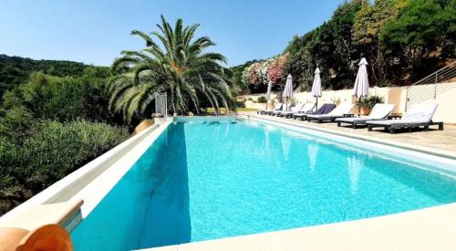 Sari-Solenzara Villa | Seaside Villa with Private Pool and Enclosed Garden in Sari Solenzara