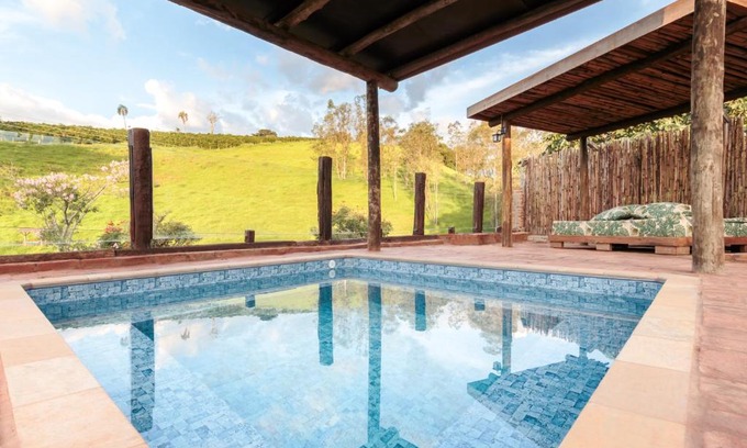 Socorro House | Pet-Friendly Villa Aye Pousada with Ocean View & Spa