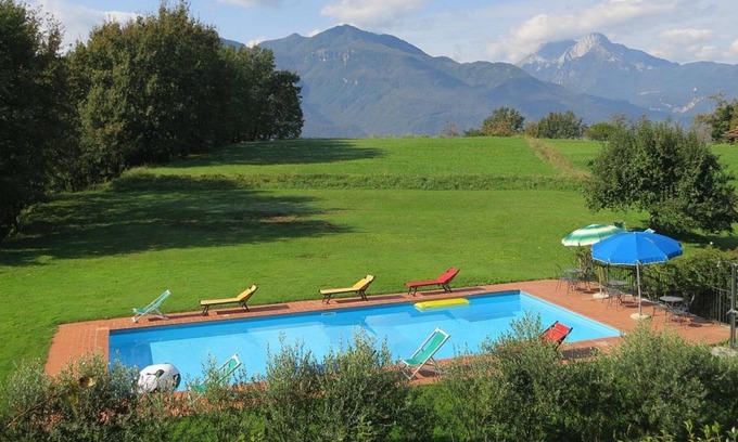 Coreglia Antelminelli Villa | Villa Azelea, stunning mountain location, large private pool with shallow end.