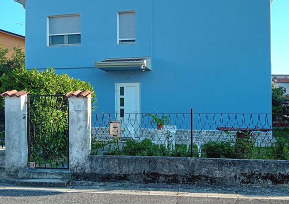 Monfalcone Apartment | Villa Azzurra: Guest Rated 9.8, Pet & Child Friendly Stay