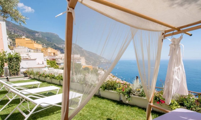 Chiesa Nuova Villa | Villa Azzurra: Scenic Positano Retreat with Jacuzzi Views