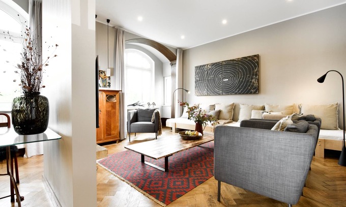 Gotha Apartment | Villa B: A Unique Stay in Gotha with Family-Friendly Amenities