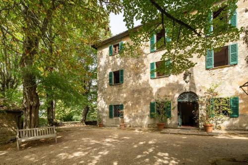 Pieve di Chio Villa | Relax at Villa Bagnolo: Oceanfront Haven for Families