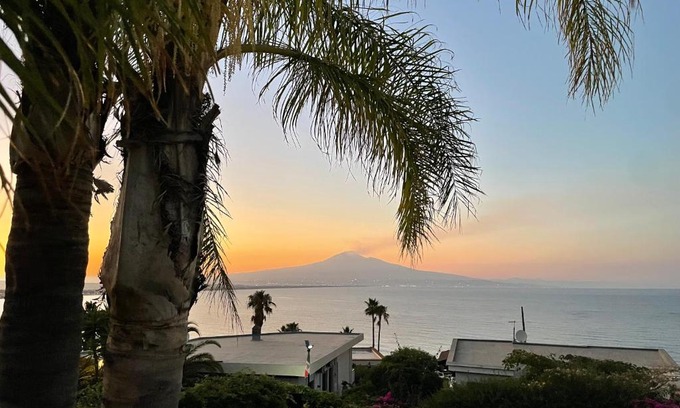 Costa Saracena-Castelluccio Villa | Discover Villa Baia del Riccio: Oceanfront Family Retreat