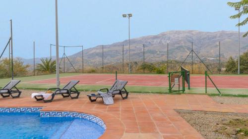Arenas Villa | Highly Rated Villa Bandoleros Arenas with Private Pool
