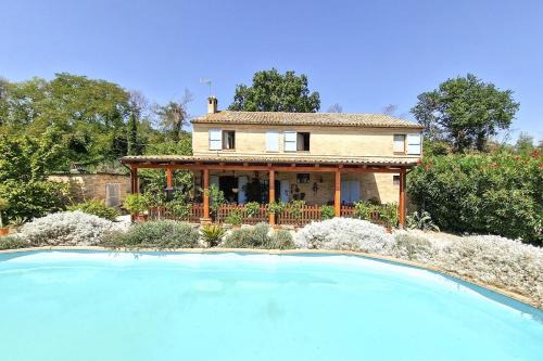Fermo Villa | Villa Belcolle - country home with pool in Fermo, Marche
