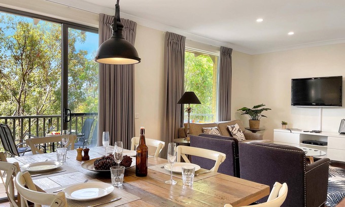 Pokolbin Villa | Unforgettable Villa Bella at Cypress Lakes Resort Awaits