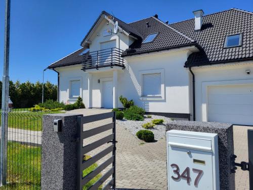 gmina Wolin Villa | Relaxing Villa Bella with Sauna, Jacuzzi & Ocean View