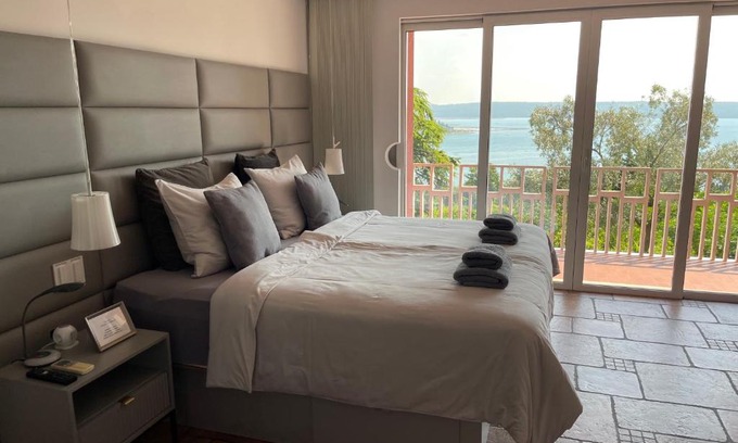 Portoroz Apartment | Villa Bellavista II: Oceanfront Escape with 10/10 Ratings