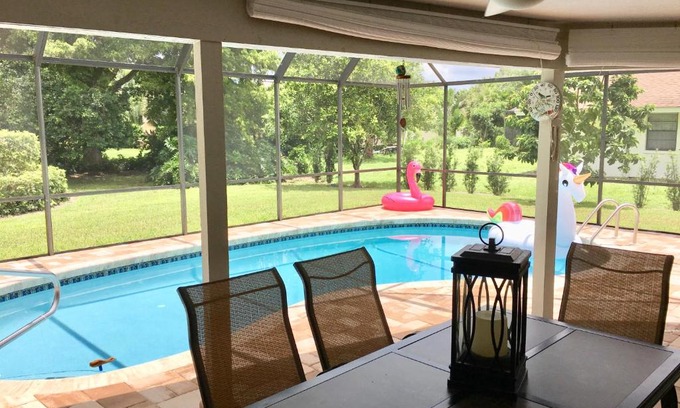 Kings Lake House | Discover Villa Belly: 4-Star Oceanfront Oasis in Naples