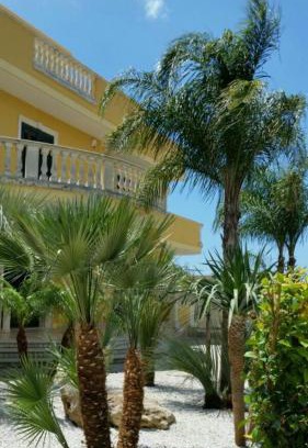 Il Monte Bed & Breakfast | Exceptional Villa Belvedere di Rita - Child-Friendly Retreat