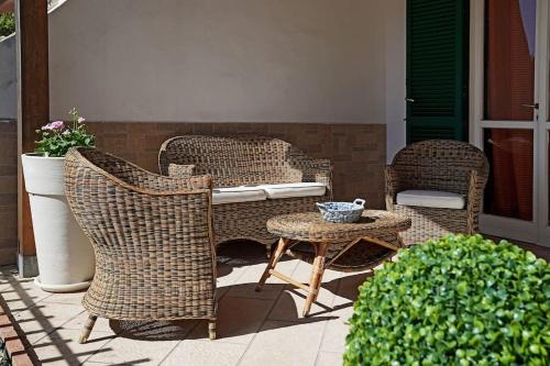 Sessa Aurunca House | Relax at Villa Belvedere with Oceanfront Views