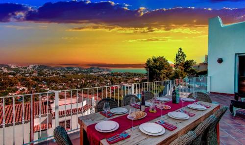 Benimeit Bed & Breakfast | Experience Villa Beniarres: 4-Star Guest House in Moraira