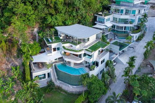 Cherngtalay Villa | Seaside Bliss at Villa Beyond - 16 Bedroom Seaview Retreat