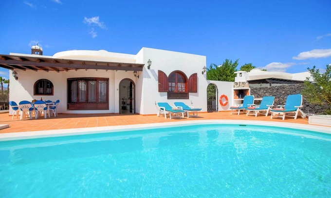 Los Pocillos Villa | Villa Bianchi: Beach Proximity, Private Heated Pool & More