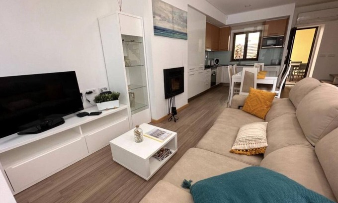 Sao Juliao da Figueira da Foz House | Discover Villa Bigoude - Family-Friendly Getaway in Figueira