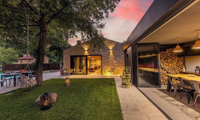 Brajkovici Villa | Villa Bijur: 10/10 Rated Hotel with Private Pool & Spa