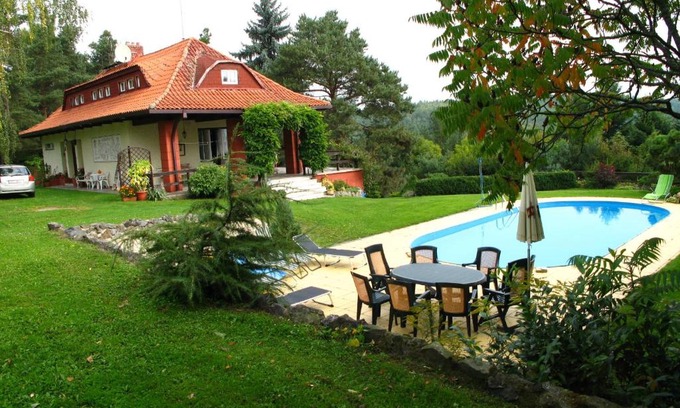 Horni Podkozi House | Discover Villa Blanka: Oceanfront Retreat with Breakfast