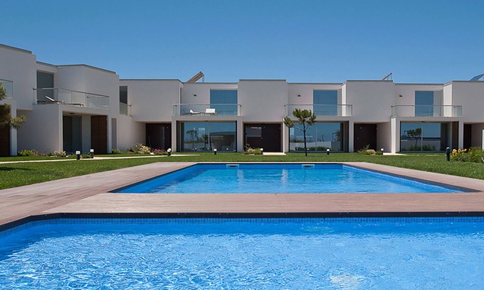 Sagres Ski Chalet | Discover Villa Blue Sagres B - Oceanfront Escape Awaits