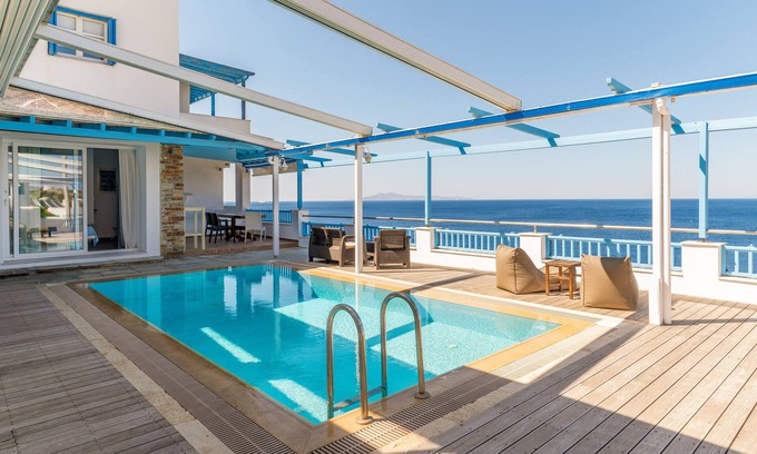 Mpatsi Villa | Experience Villa "Blue Waves View Andros" with Private Pool