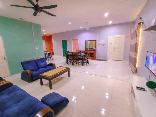 Pantai Tengah House | Family-Friendly Villa Bonda Langkawi with Great Reviews