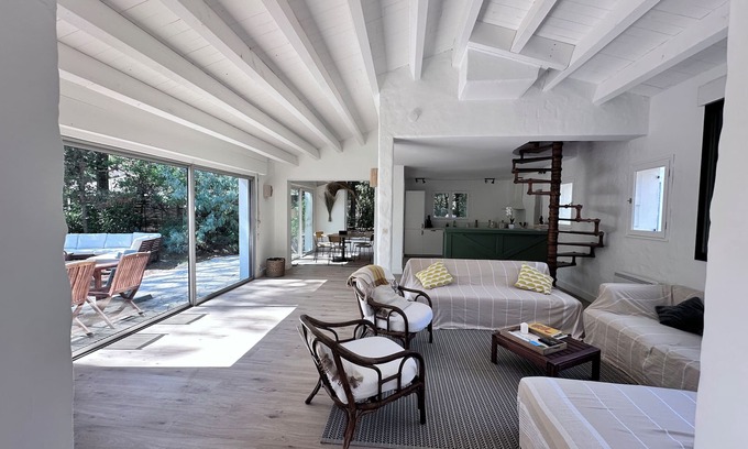 La Palmyre Villa | Seaside Villa in Private Park with Pool and Tennis Access