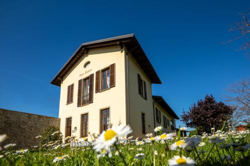 Riforano House | Enjoy Villa Bottera with Jacuzzi & Spa in Cuneo Langhe