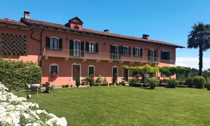 Soglio Villa | Elegant Holiday Home Bric del Vento with Pool & Fireplace