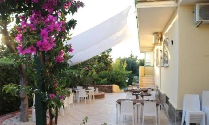 Agropoli House | Villa Brunella: Deluxe Single Room with Balcony