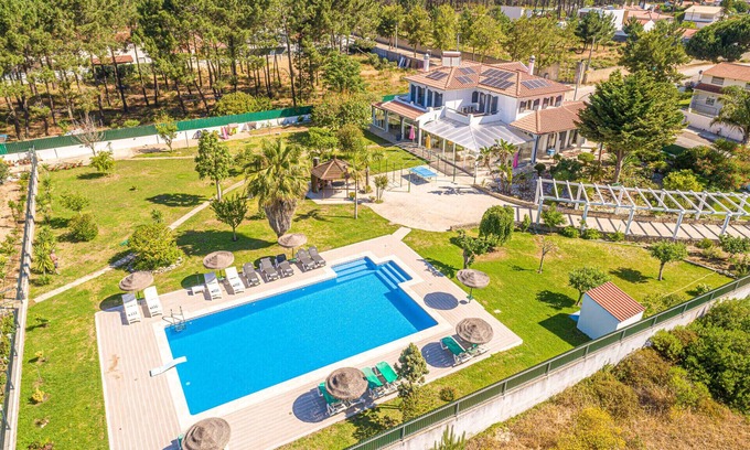 Charneca de Caparica e Sobreda Villa | Villa Buganvilia - Allure Villas