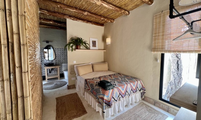 El Palmar Cottage | Pet-Friendly Villa Caña with Spa and Family Amenities