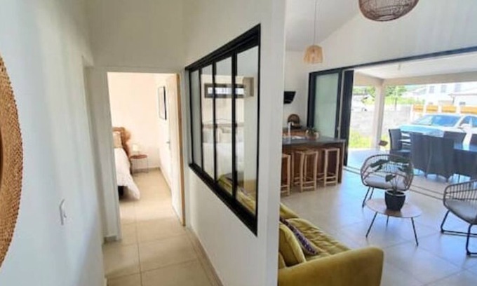 Saint-Philippe Villa | Relax at Villa Calme with Pool Amenities in the Wild South