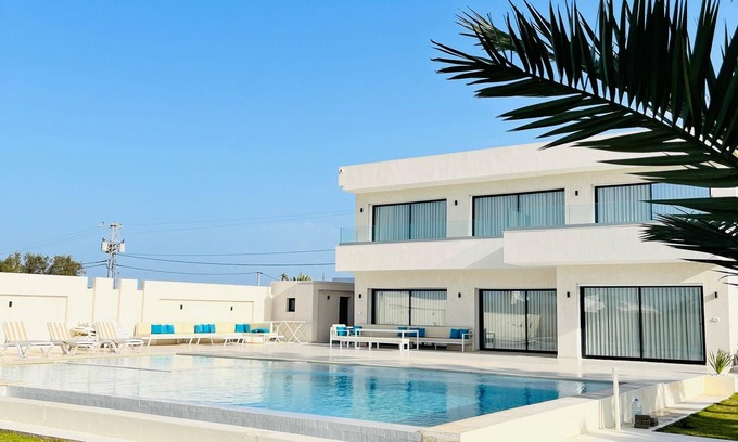 Aghir Villa | Villa Camélia djerba, not overlooked