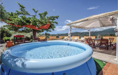 Artallo House | Family-Friendly Villa Camilla: Pet Welcoming Escape