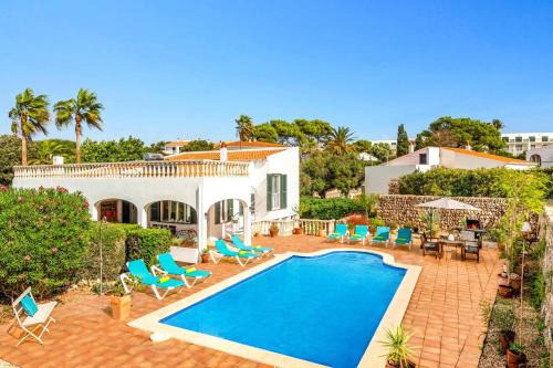Es Canutells Villa | Relaxing Villa Can Palmeras: Family-Friendly with Pool