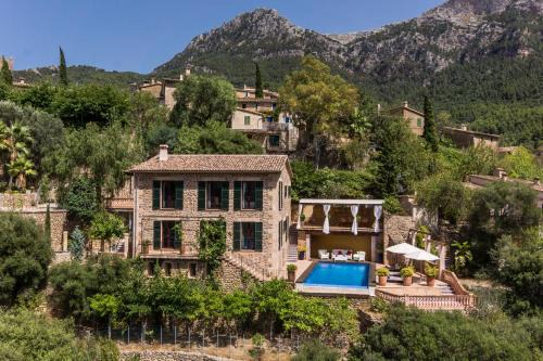 Deia Villa | Experience Villa Can Sarales - A 4-Star Family Retreat