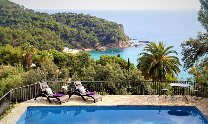 Lloret de Mar Villa | Villa Can Toni: Oceanfront Getaway with Hot Tub & Pool