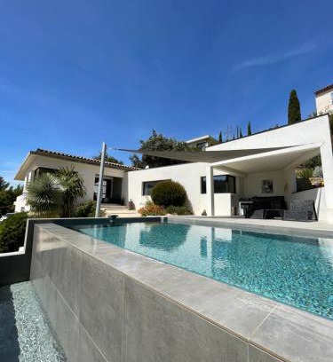 Bandol Villa | Villa Canadeau: 4-Star Stay with Exceptional Guest Ratings