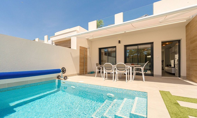 Dolores de Pacheco Villa | Villa Carlice (Dolores de Pacheco)