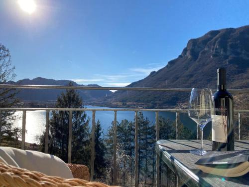 Idro Apartment | Villa Carlotta: Family-Friendly Retreat with 9/10 Guest Rating