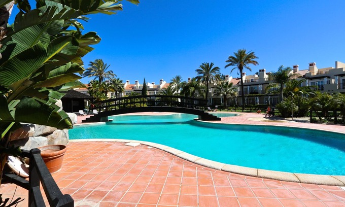 Quarteira House | Villa Casa da Luz: Guest Rated 10/10 with Pool & Spa