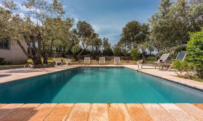 Figari Villa | Relaxing Villa 'Casa Di L'olivu' with Mountain View & Spa
