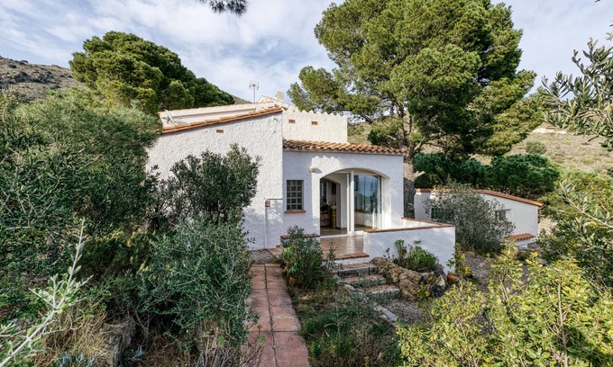Colera Villa | Villa 'Casa Nostra - Tramuntana': Ocean View & Garden Retreat
