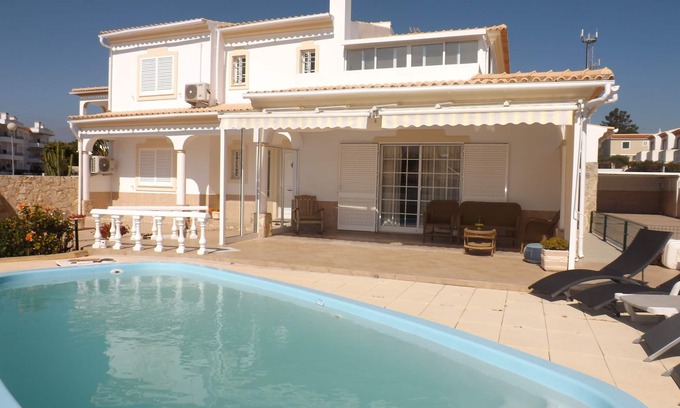 Vale de Carro Villa | Villa Casanova: Poolside Retreat near Olhos de Agua Beach
