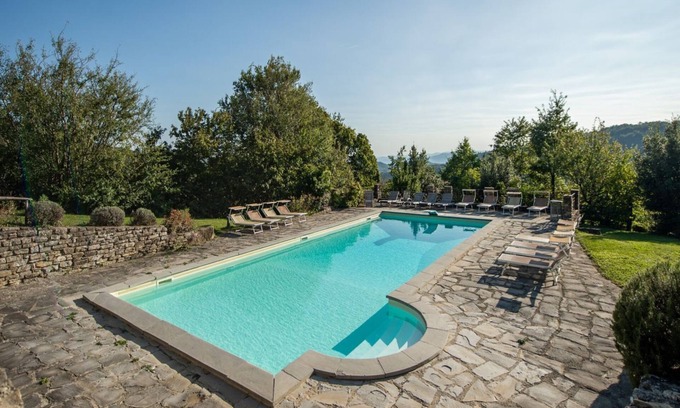 San Giustino Villa | Villa Case a Cantuccio: Private Garden & Pool in Umbria