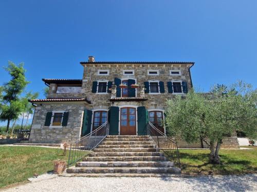 Brkac Villa | Discover Villa Castelletto Parenzana: Top-Rated Oceanfront Escape