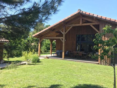 Vielle-Saint-Girons House | Villa Catalan: Oceanfront Escape with 9.2/10 Guest Rating