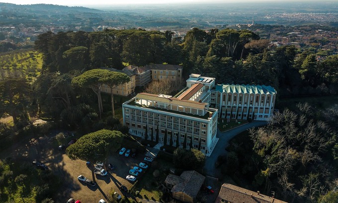 Grottaferrata House | Villa Cavalletti Camere: Guest Favorite with Spa & Breakfast