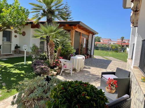 Cellole Bed & Breakfast | Charming Bed and Breakfasts in Cellole, Italy - 9.4/10 Rated